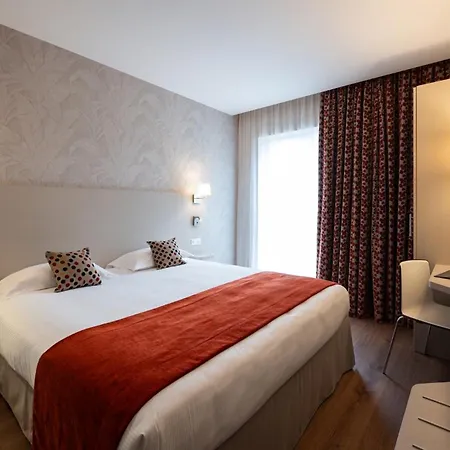 Kyriad Prestige Hotel Saint-Malo
